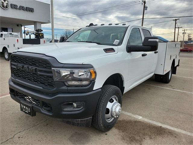 2024 RAM Ram 3500 Chassis Cab RAM 3500 TRADESMAN CREW CAB CHASSIS 4X4 60 CA