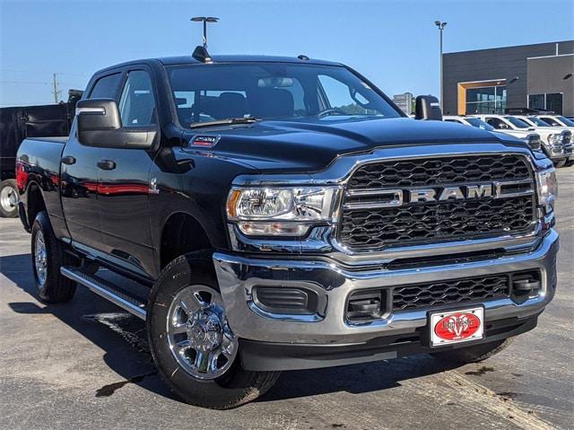 2024 RAM Ram 2500 RAM 2500 TRADESMAN CREW CAB 4X4 64 BOX