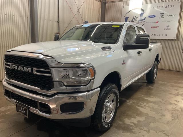 2024 RAM Ram 2500 RAM 2500 TRADESMAN CREW CAB 4X4 64 BOX