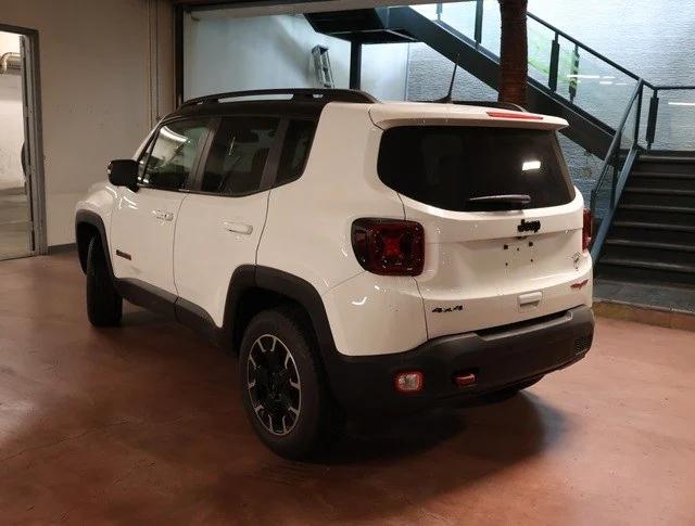 2023 Jeep Renegade RENEGADE TRAILHAWK 4X4