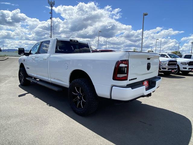 2024 RAM Ram 3500 RAM 3500 LARAMIE CREW CAB 4X4 8 BOX