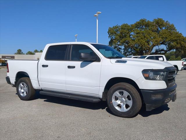 2023 RAM Ram 1500 RAM 1500 TRADESMAN CREW CAB 4X2 57 BOX