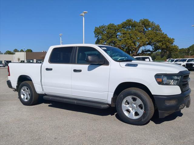 2023 RAM Ram 1500 RAM 1500 TRADESMAN CREW CAB 4X2 57 BOX