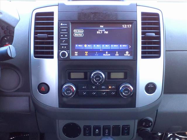 2021 Nissan Frontier Crew Cab Long Bed SV 4x2