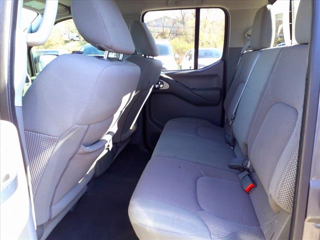2021 Nissan Frontier Crew Cab Long Bed SV 4x2