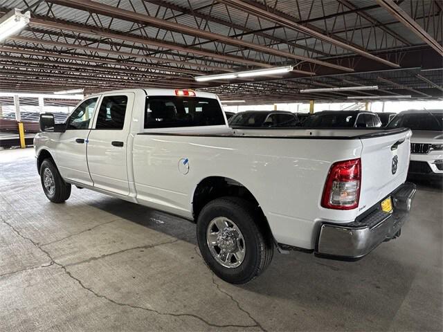 2024 RAM Ram 3500 RAM 3500 TRADESMAN CREW CAB 4X2 8 BOX