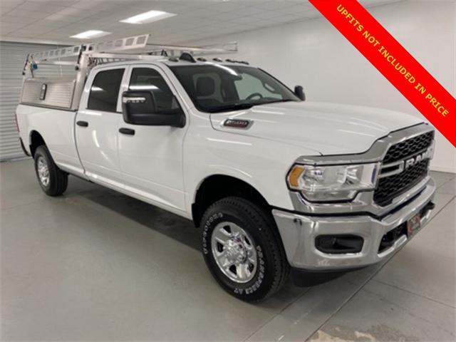 2024 RAM Ram 2500 RAM 2500 TRADESMAN CREW CAB 4X4 8 BOX