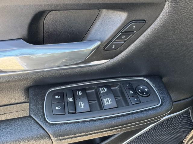 2022 Ram 1500 Laramie Crew Cab 4x4 5'7" Box