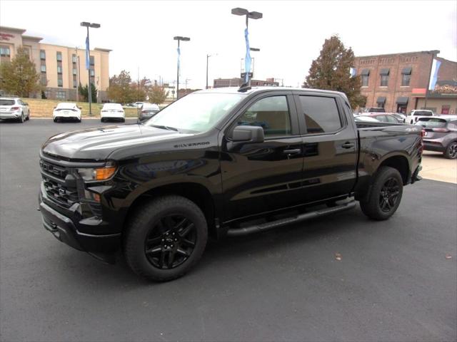 2024 Chevrolet Silverado 1500 Custom 4x4 4dr Crew Cab 5.8 ft. SB
