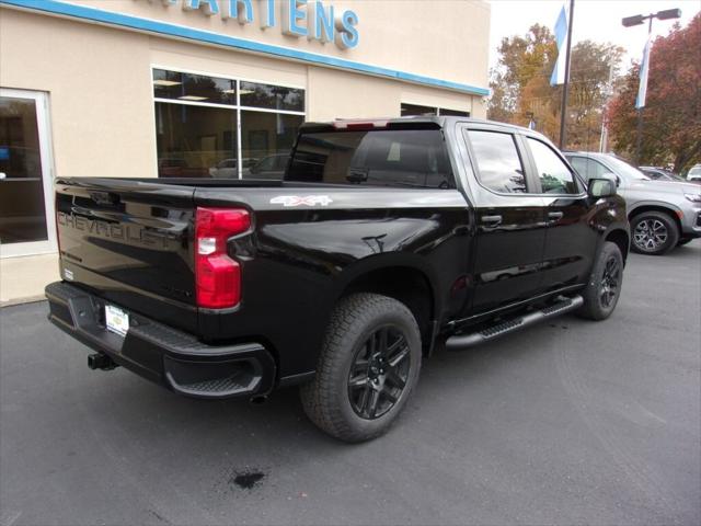 2024 Chevrolet Silverado 1500 Custom 4x4 4dr Crew Cab 5.8 ft. SB