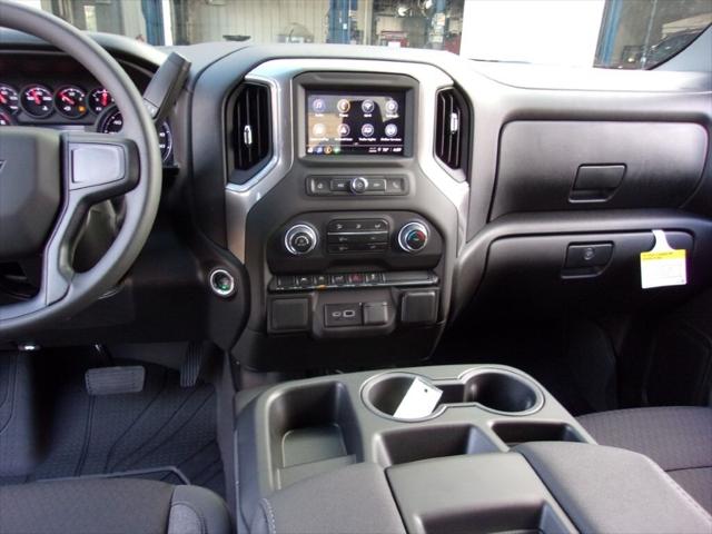 2024 Chevrolet Silverado 1500 Custom 4x4 4dr Crew Cab 5.8 ft. SB