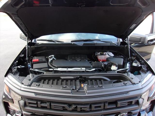 2024 Chevrolet Silverado 1500 Custom 4x4 4dr Crew Cab 5.8 ft. SB