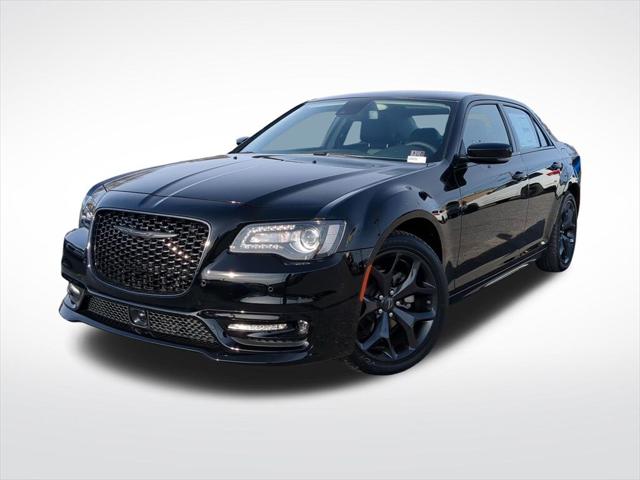 2023 Chrysler Chrysler 300 300 TOURING L RWD