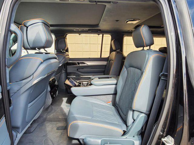 2023 Jeep Grand Wagoneer Series III 4x4