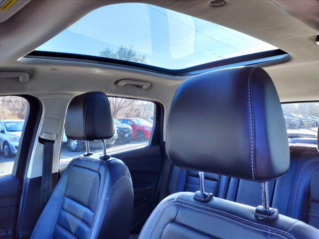 2017 Ford C-Max Energi Titanium