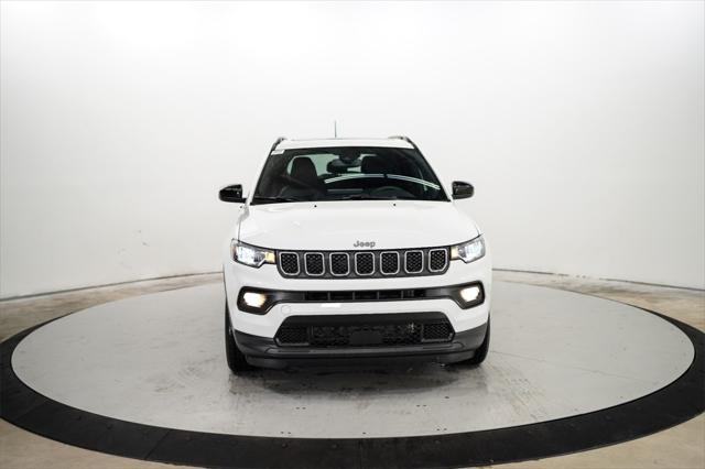 2024 Jeep Compass COMPASS LATITUDE 4X4