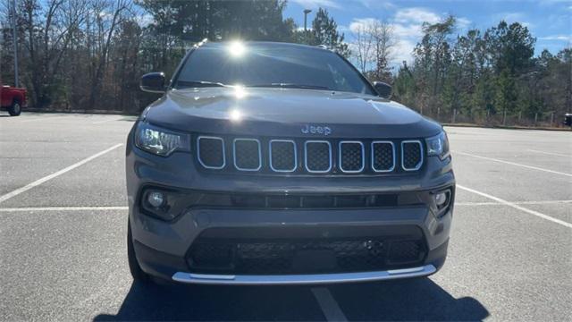 2024 Jeep Compass COMPASS LIMITED 4X4