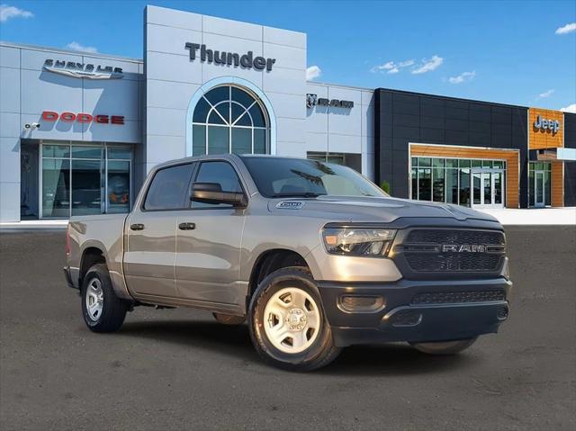 2024 RAM Ram 1500 RAM 1500 TRADESMAN CREW CAB 4X4 57 BOX