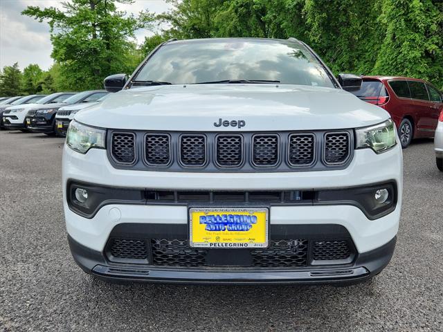 2024 Jeep Compass COMPASS LATITUDE 4X4