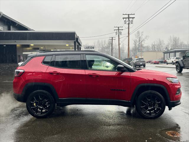 2024 Jeep Compass COMPASS LATITUDE 4X4