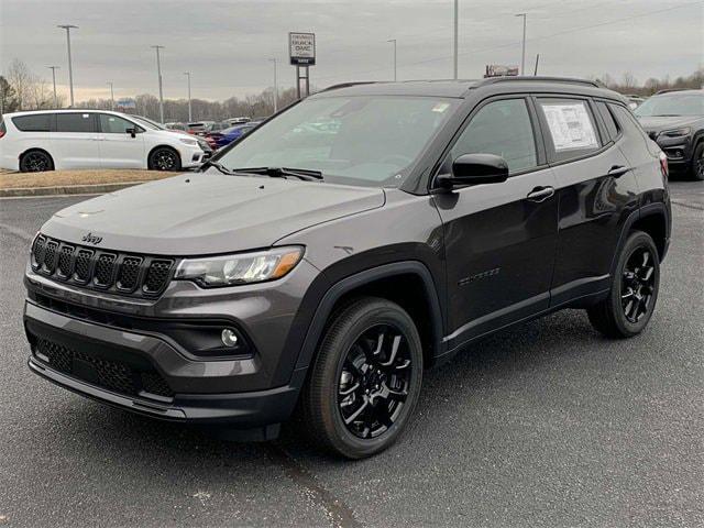 2024 Jeep Compass COMPASS LATITUDE 4X4