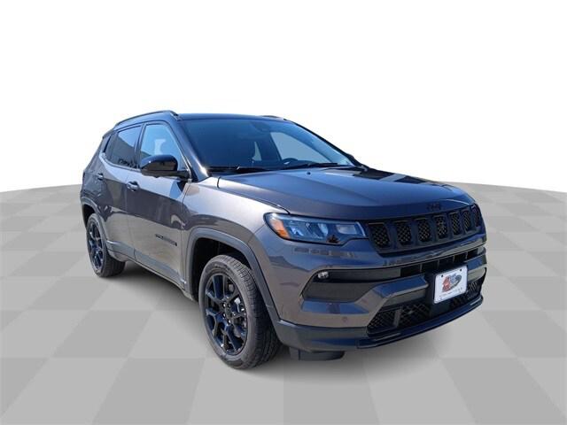 2024 Jeep Compass COMPASS LATITUDE 4X4