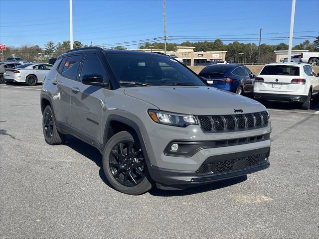 2024 Jeep Compass COMPASS LATITUDE 4X4