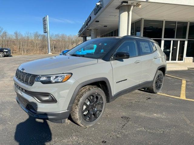 2024 Jeep Compass COMPASS LATITUDE 4X4