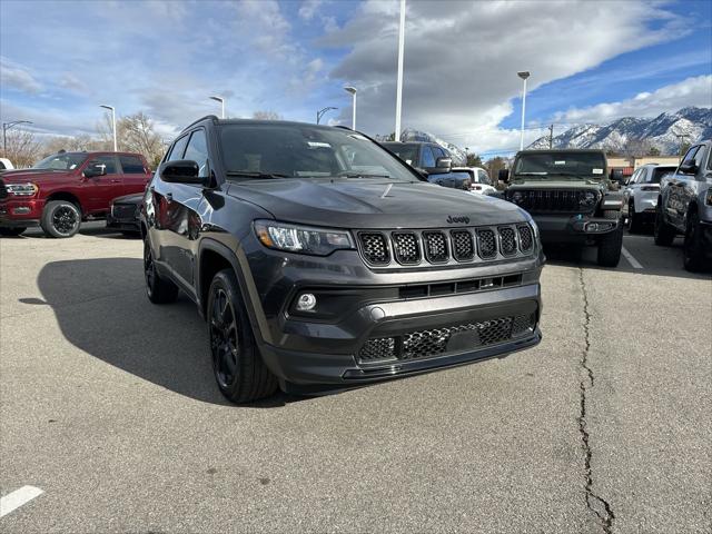 2024 Jeep Compass COMPASS LATITUDE 4X4
