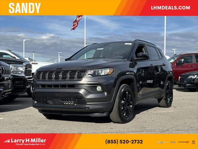 2024 Jeep Compass COMPASS LATITUDE 4X4