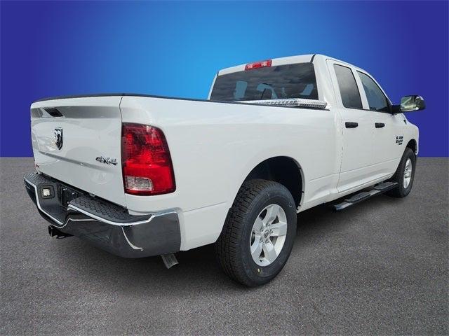 2023 RAM Ram 1500 Classic RAM 1500 CLASSIC TRADESMAN QUAD CAB 4X4 64 BOX