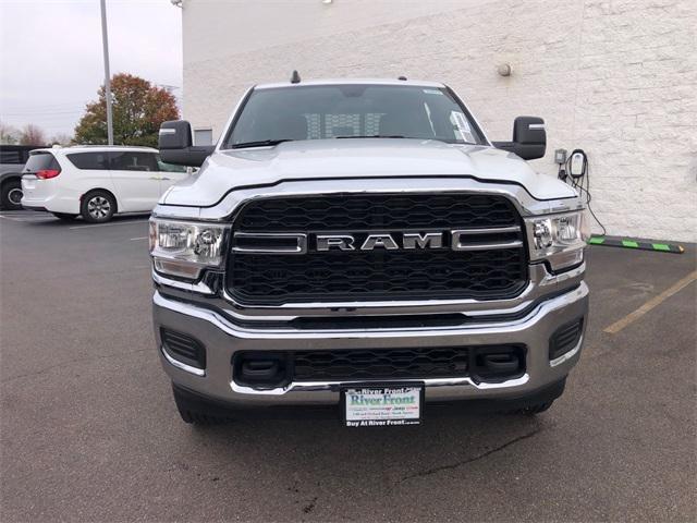 2024 RAM Ram 3500 RAM 3500 TRADESMAN CREW CAB 4X4 8 BOX