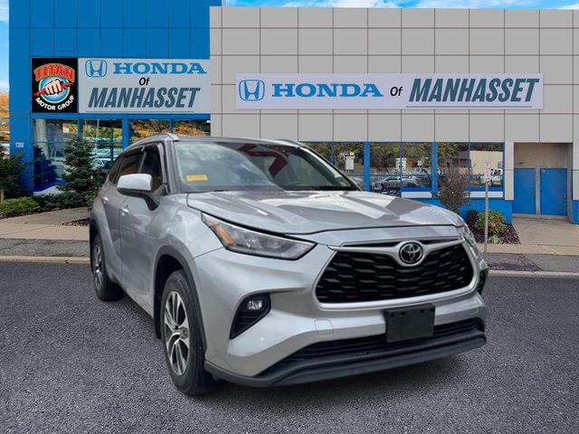 2020 Toyota Highlander XLE [1]