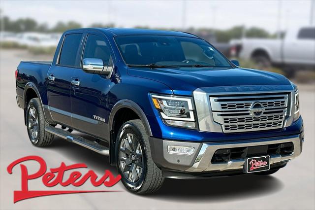 2022 Nissan TITAN Crew Cab Platinum Reserve 4x4