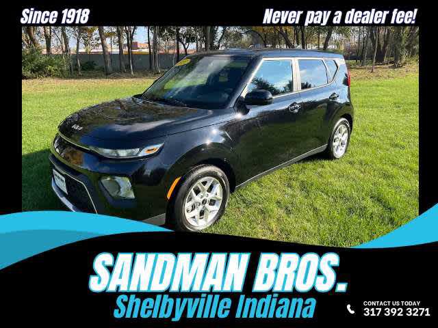 2022 Kia Soul LX 2022 Kia Soul LX