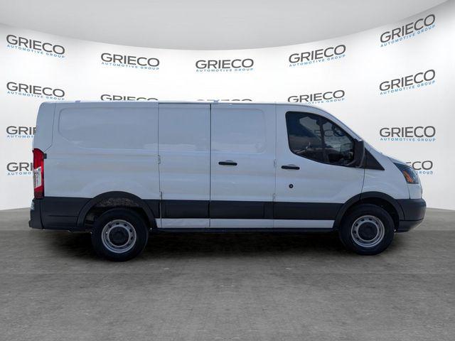 2018 Ford Transit 130 WB Low Roof Cargo