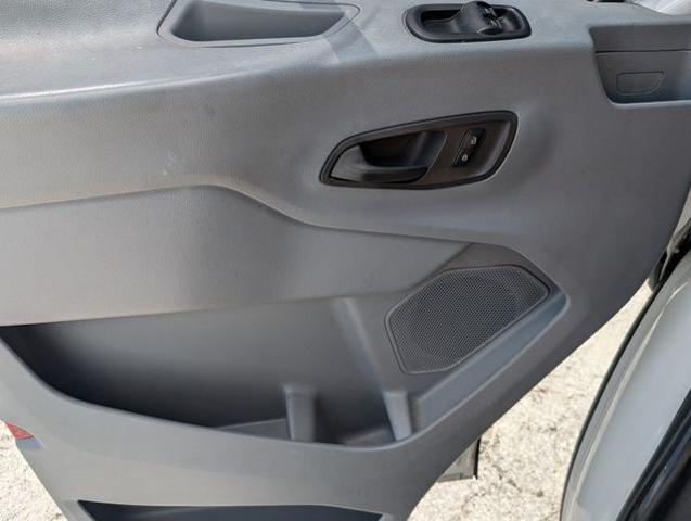 2018 Ford Transit 130 WB Low Roof Cargo