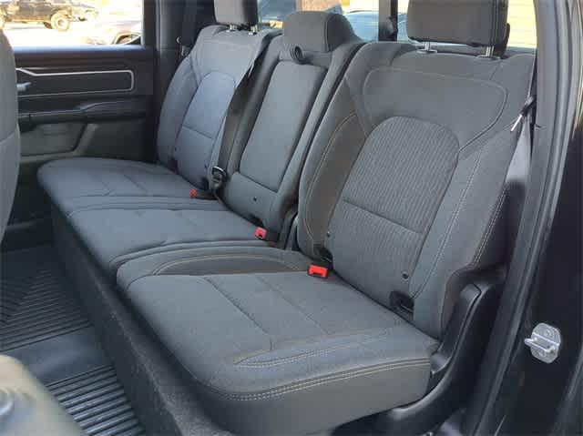 2019 Ram 1500 Big Horn/Lone Star Crew Cab 4x4 57 Box