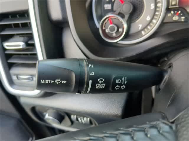 2019 Ram 1500 Big Horn/Lone Star Crew Cab 4x4 57 Box