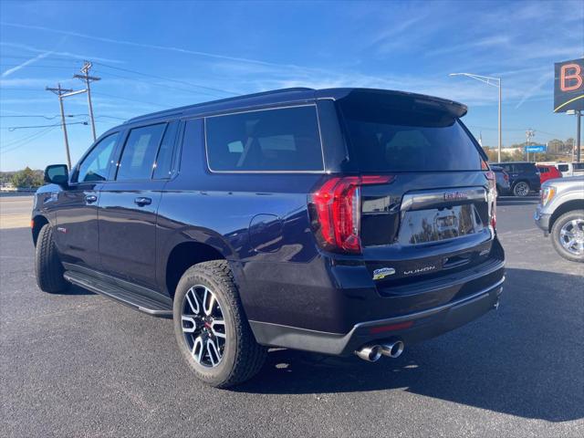 2022 GMC Yukon XL 4WD AT4
