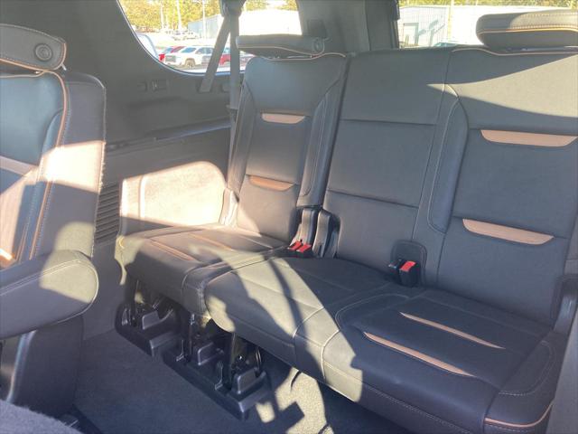2022 GMC Yukon XL 4WD AT4