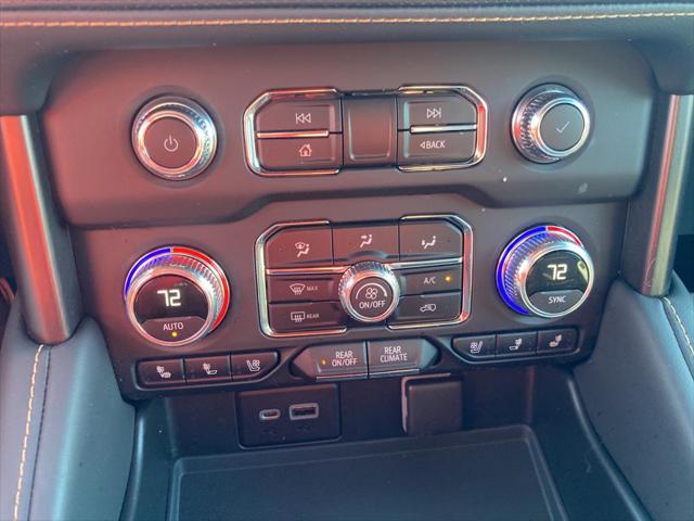 2022 GMC Yukon XL 4WD AT4