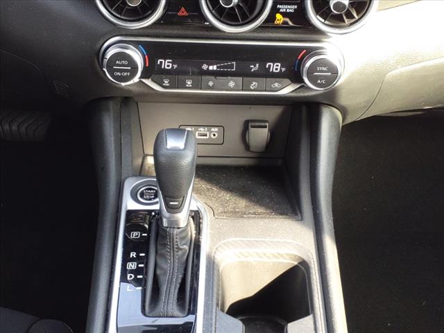 2021 Nissan Sentra SV Xtronic CVT