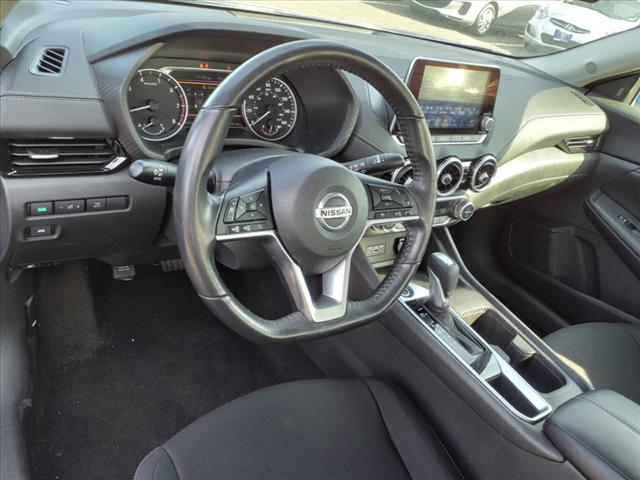 2021 Nissan Sentra SV Xtronic CVT