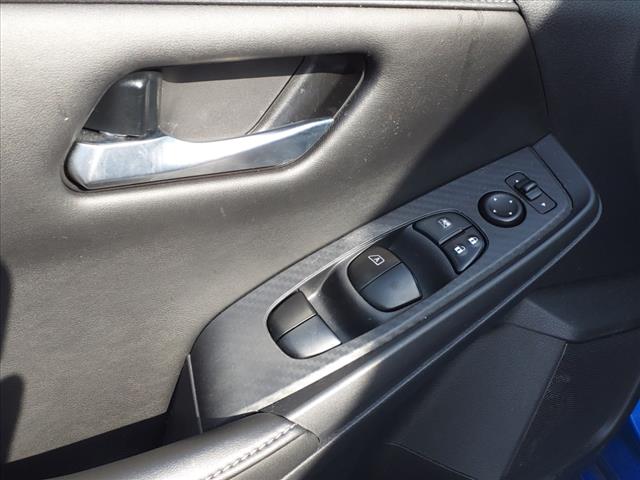 2021 Nissan Sentra SV Xtronic CVT