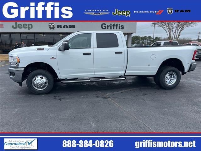 2024 RAM Ram 3500 RAM 3500 TRADESMAN CREW CAB 4X4 8 BOX