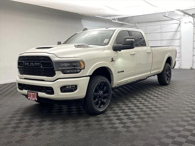 2024 RAM Ram 3500 RAM 3500 LIMITED CREW CAB 4X4 8 BOX