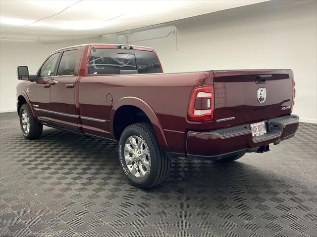 2024 RAM Ram 3500 RAM 3500 LIMITED CREW CAB 4X4 8 BOX