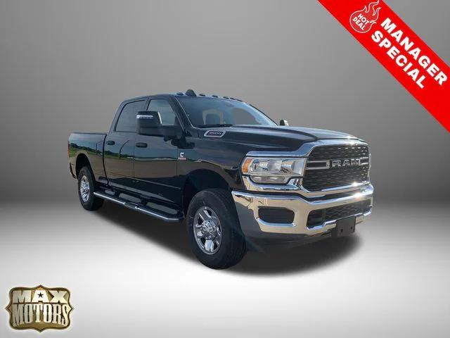 2024 RAM Ram 3500 RAM 3500 TRADESMAN CREW CAB 4X4 64 BOX