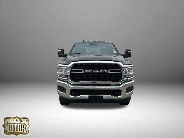 2024 RAM Ram 3500 RAM 3500 TRADESMAN CREW CAB 4X4 64 BOX